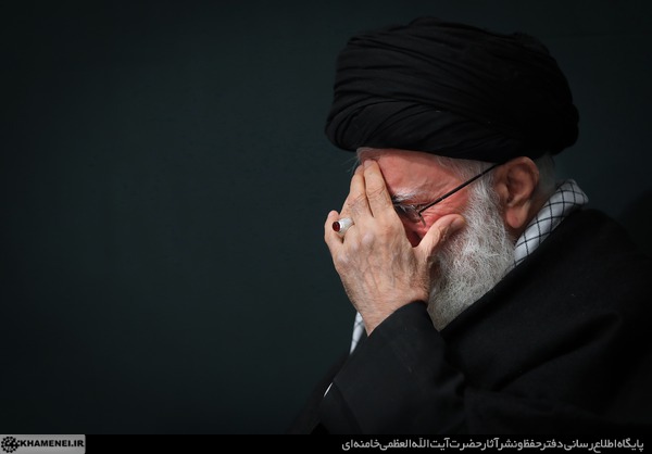 http://idc0-cdn0.khamenei.ir/ndata/news/44772/C/13981107_5144772.jpg