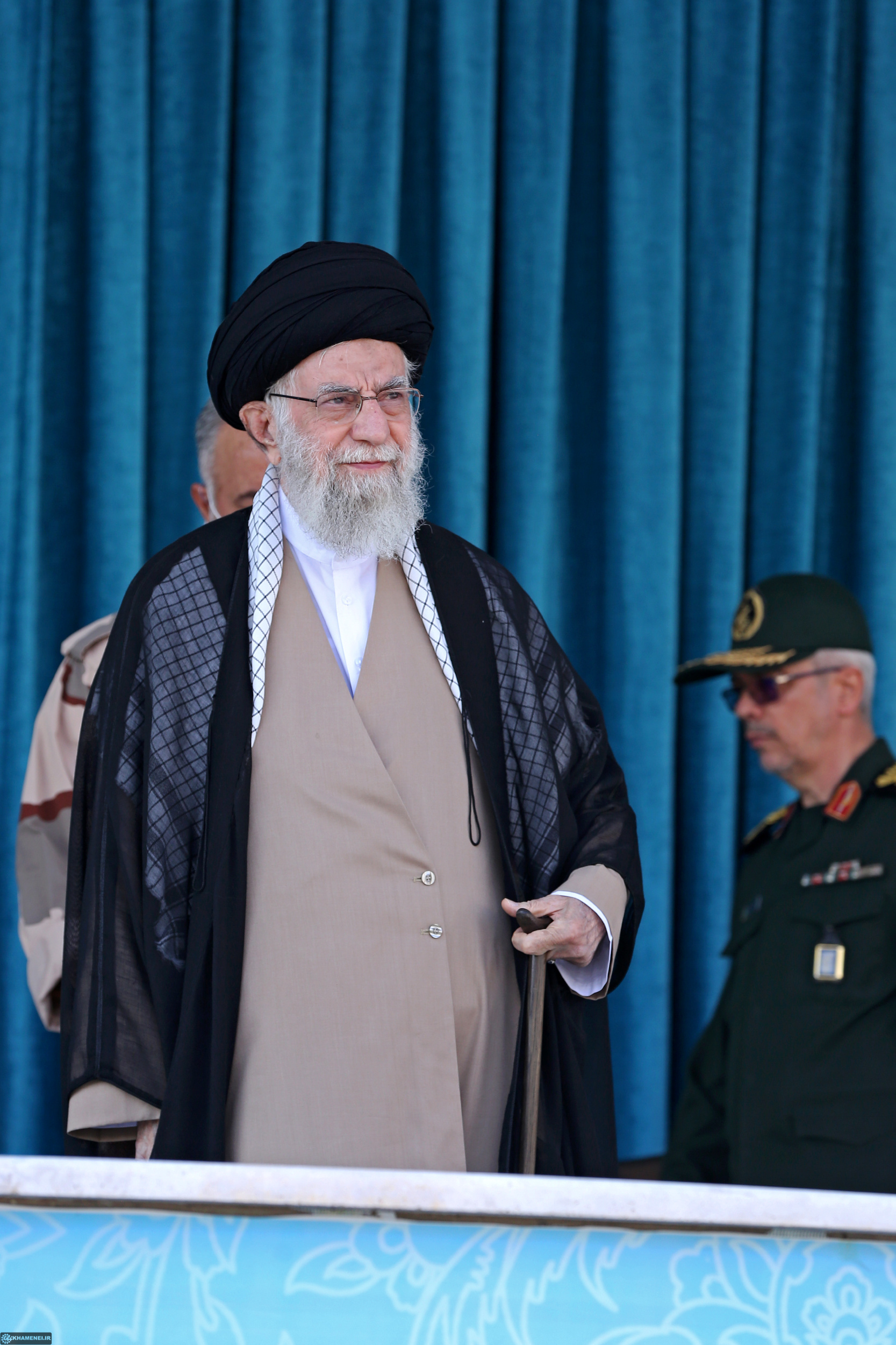 https://idc0-cdn0.khamenei.ir/ndata/news/51044/B/14010711_0351044.jpg