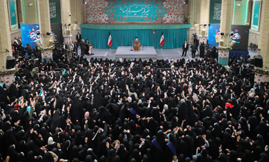 &laquo;جمهوری، دربست&raquo;