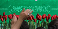 مراسم وداع با پیکر قائد شهید انقلاب اسلامی در جوار حسینیه امام خمینی(ره)
